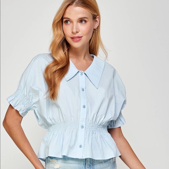 Sans Souci Tops - NWT Sans Souci Chelsea Collar Top Size S